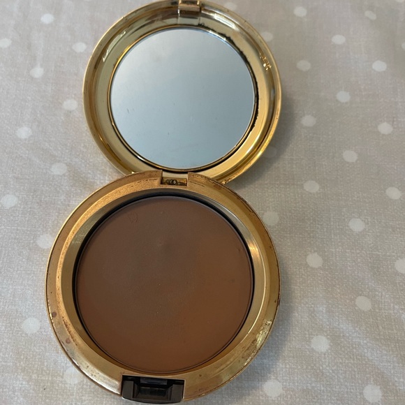 Mac makeup bundle - Picture 2 of 10